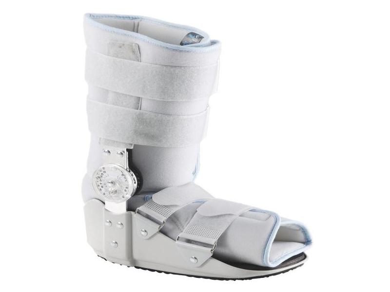 Bota walker ROM corta de 14"
